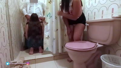 Jururawat menemui doktor meniduri pesakit di bilik air hospital / BAHAGIAN 1 / NicoleLondrawer / Chiquicandy